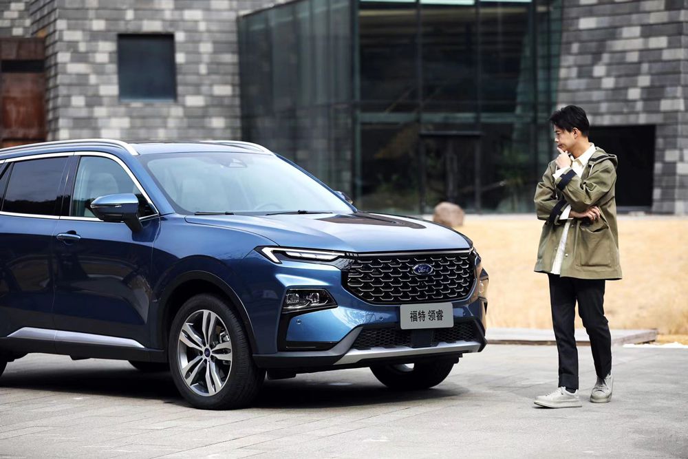 ���w�������hSUV��⏸����I(l��ng)������У�