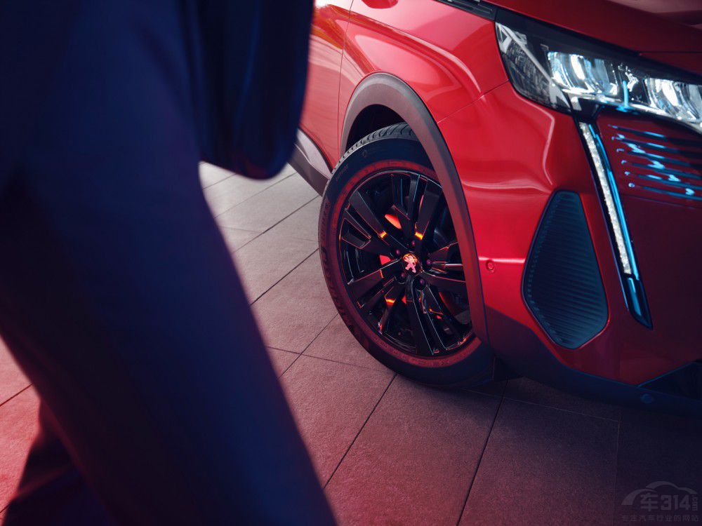 ����ھ`�ş��t ȫ��4008��ҹ��������