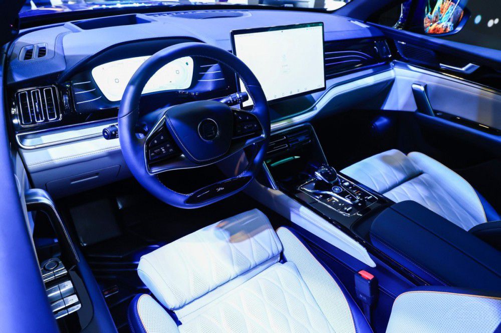 һ�ڶ��t���ȁ��������p�����ؑc܇չ�F(xi��n)��