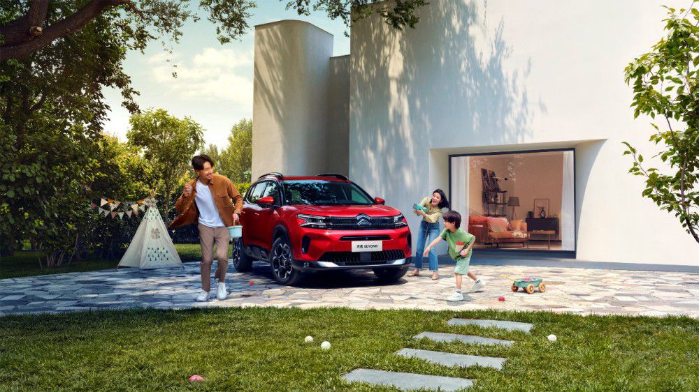 ����BEYOND�y80���Խ�������ذ����u��