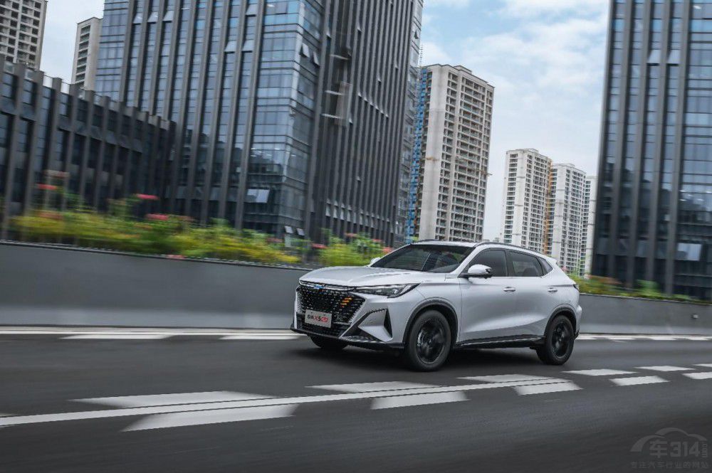 �W��X5 PLUS���� �a(ch��n)Ʒ�����r(ji��)�����p�@ϲ