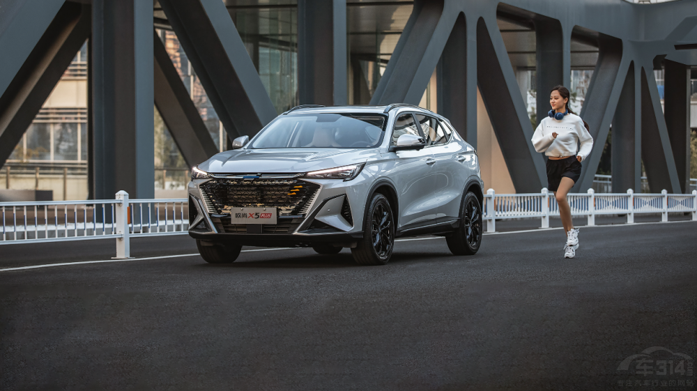 �W��X5 PLUS���� �a(ch��n)Ʒ�����r(ji��)�����p�@ϲ