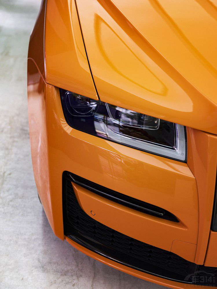 2022���˹�R˹�u��6021�v �¿��D����