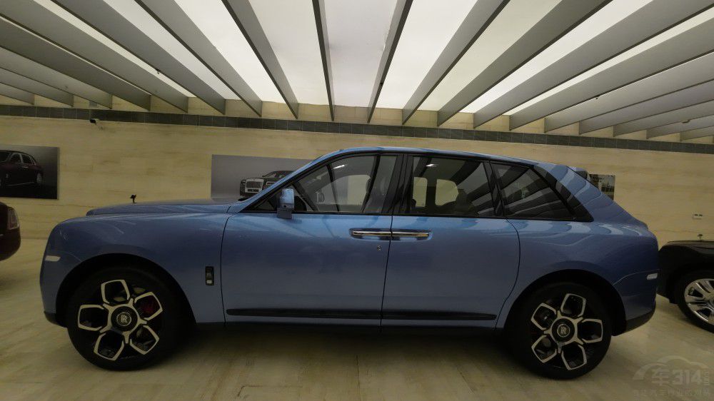 2022���˹�R˹�u��6021�v �¿��D����