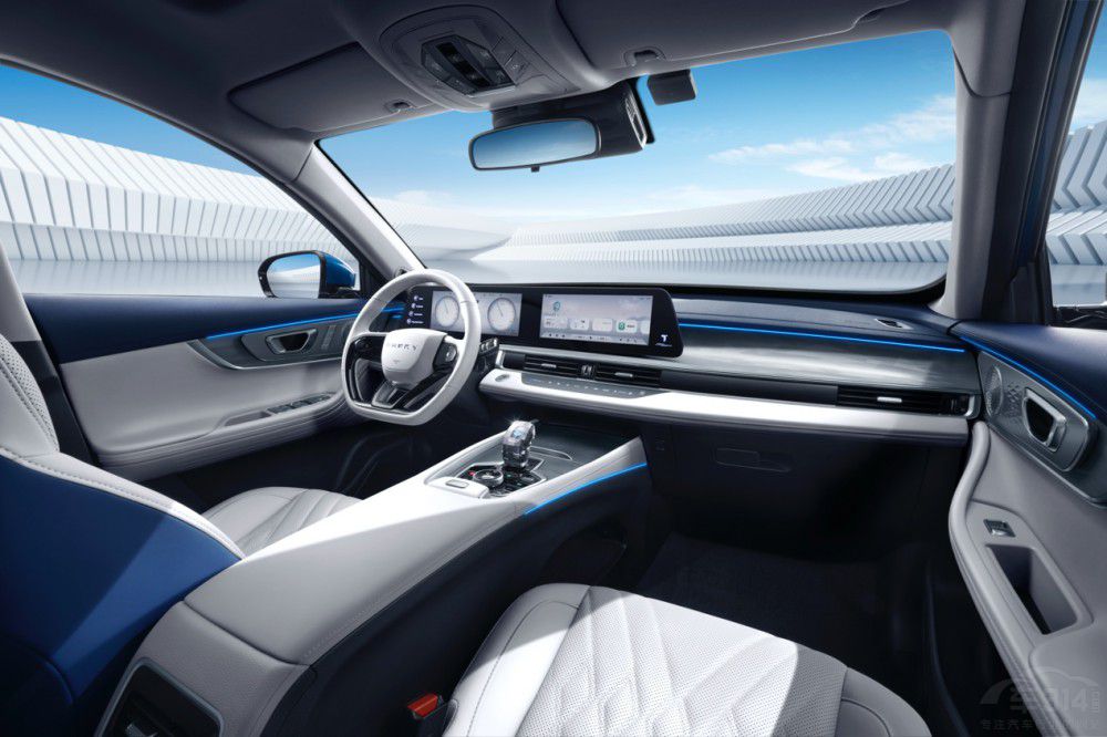 超級電混 奇瑞瑞虎7 PLUS 新能源電掣來襲 超級電混 奇瑞瑞虎7 PLUS 新能源電掣來襲