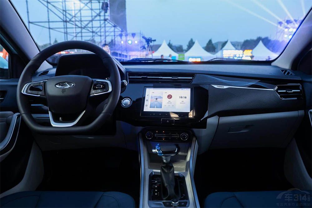 全新一代瑞虎3x煥新上市 售價(jià)5.99萬(wàn)元起 全新一代瑞虎3x煥新上市 售價(jià)5.99萬(wàn)元起