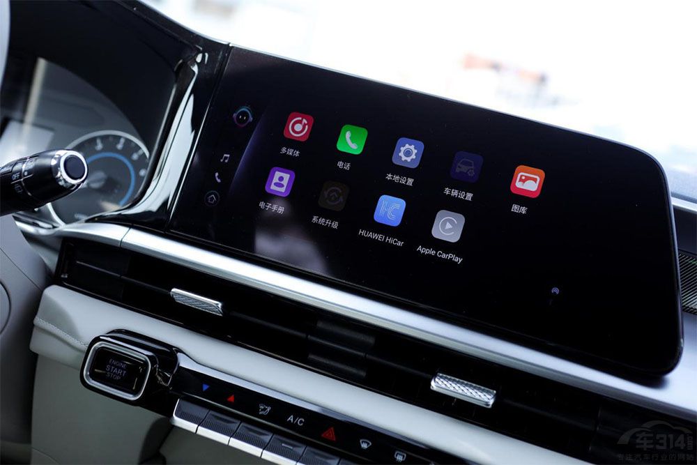 全新一代瑞虎3x煥新上市 售價(jià)5.99萬(wàn)元起 全新一代瑞虎3x煥新上市 售價(jià)5.99萬(wàn)元起