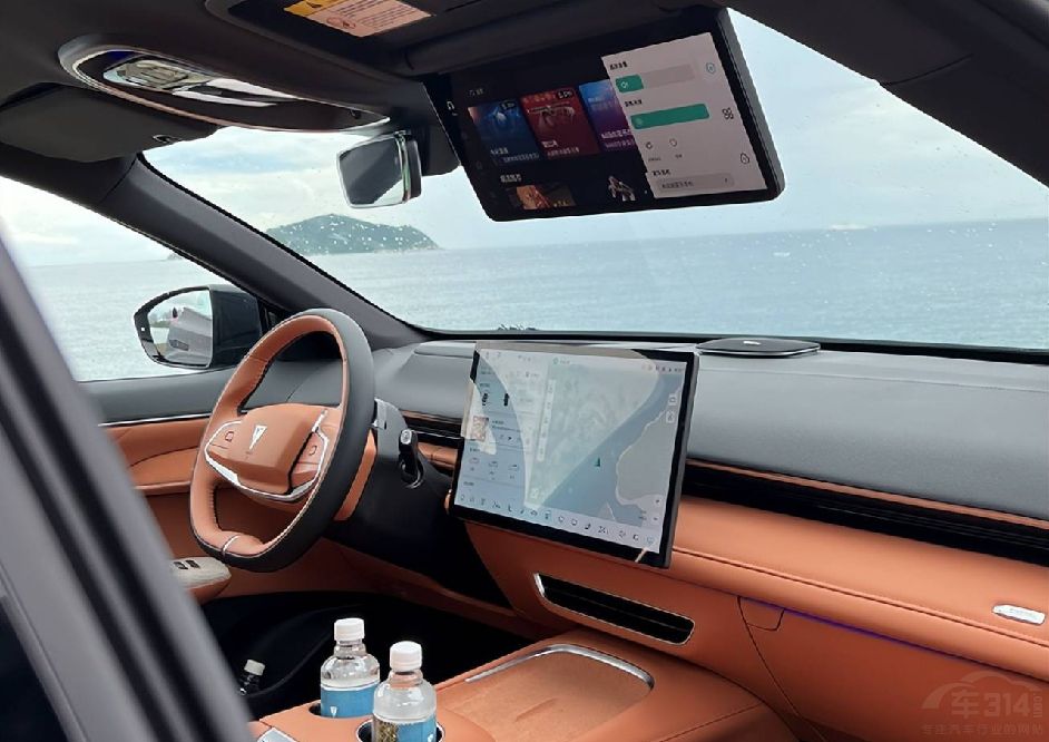 �а�Model Y ���{(l��n)S7���¶��x������SUV��