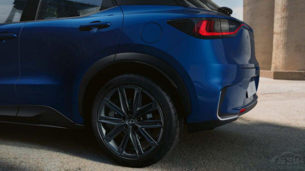 ֻ�ǂ�(g��)���߼�(j��)����ʿ�����׿��_˹LBX�l(f��)��