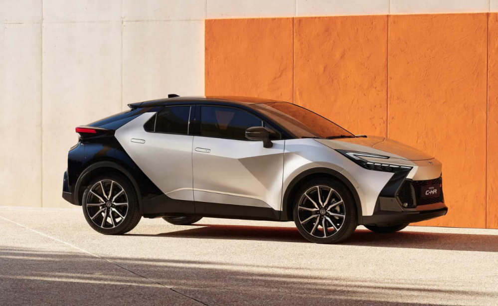 ȫ���S��C-HR���� �ֵ�K���뉺�ȁ�����