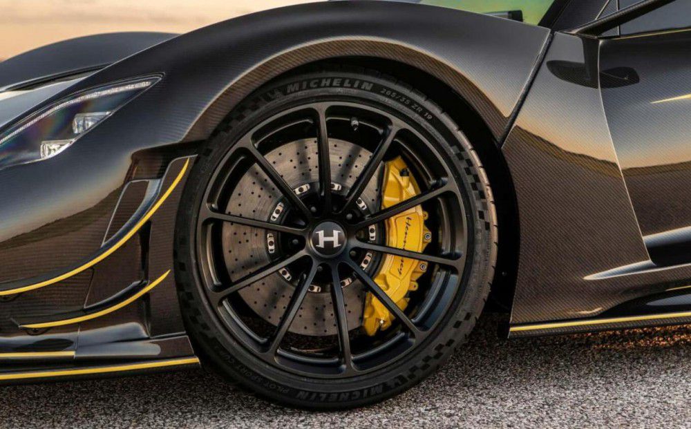 ܎��Ԋ(sh��)Venom F5 Revolution Roadster����