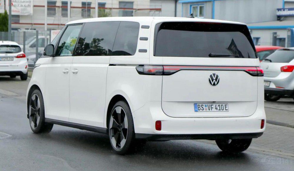 ����ļ���������ID.BuzzGTX���l(f��)��