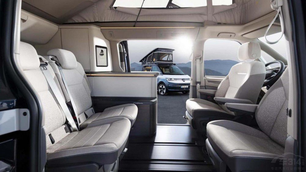 ���١��Ќm�� ��T7 California���܇����