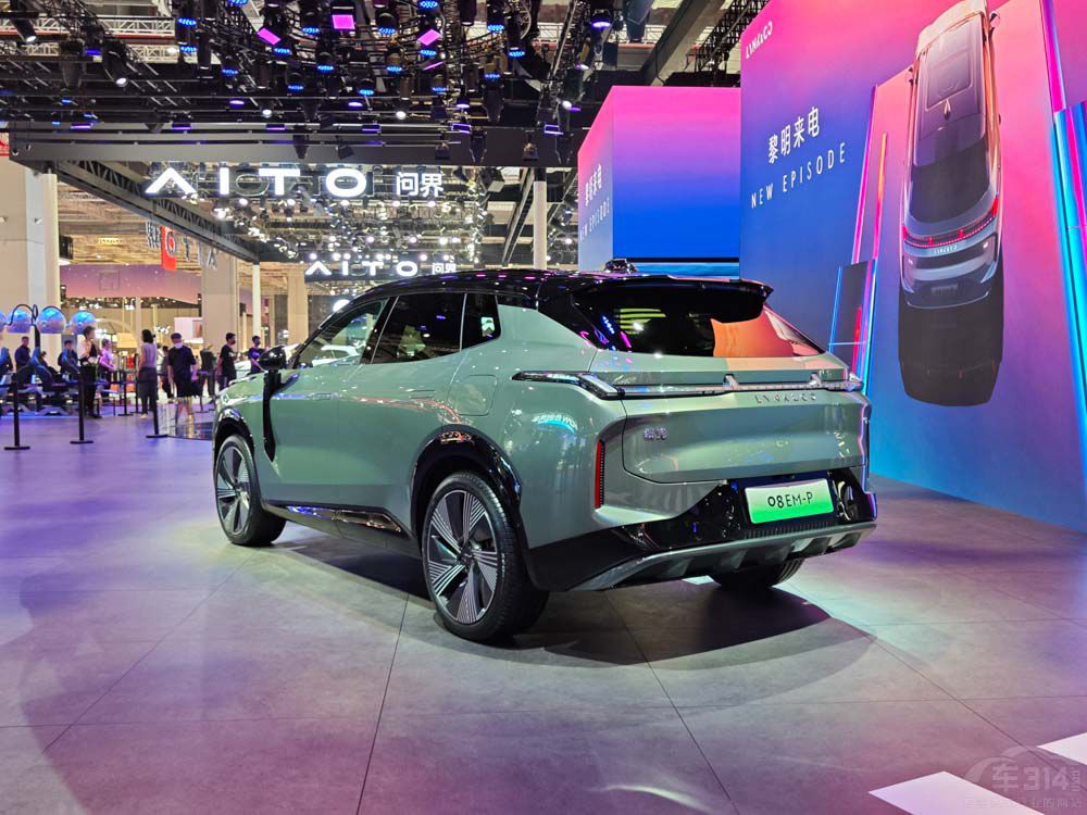 9��SUV��܇ǰհ��߀�]�I܇�������o����