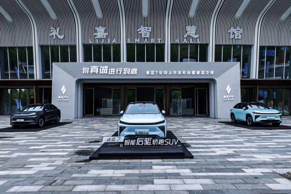 605KM�m(x��)�� ��{7��ʽ���Ќ����\�M�е���