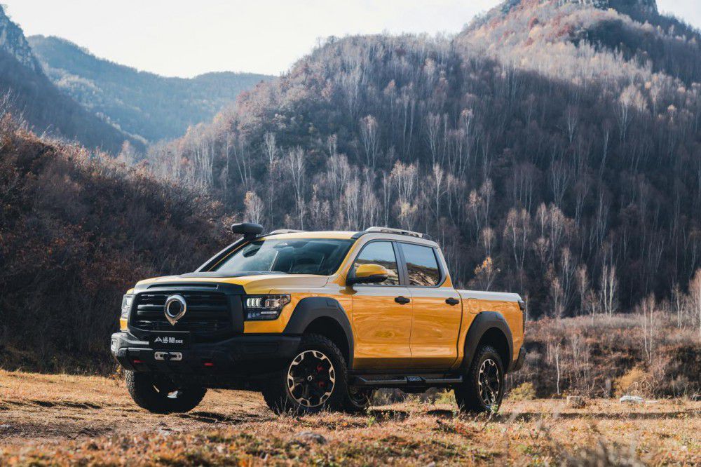 ���͸����ܺ��AƤ��ɽ�������ܰ�������