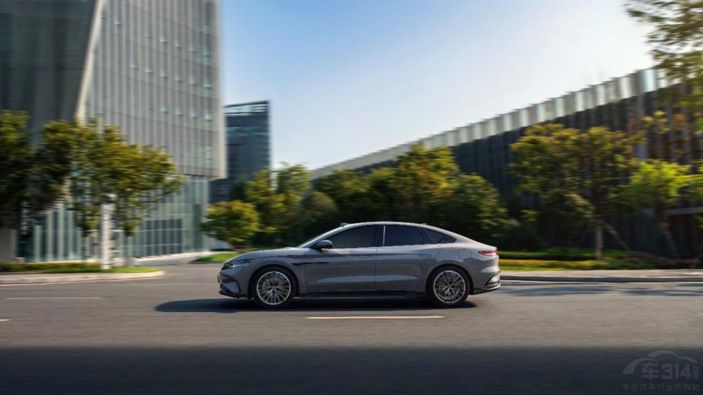 2025�� �h �����ۃr 16.58�f��23.58�fԪ��