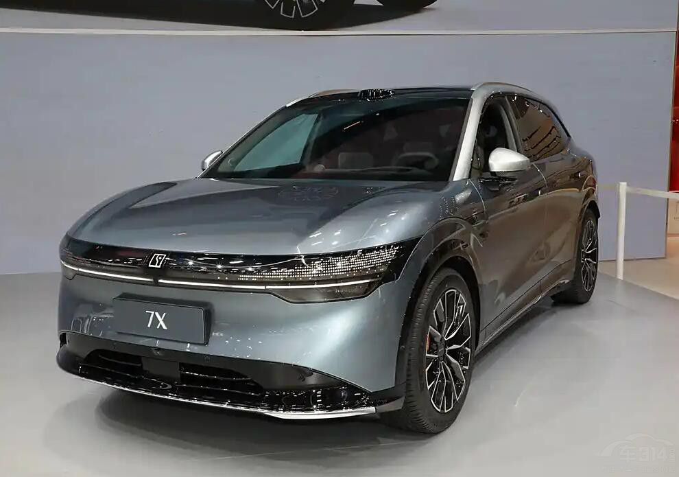 9�·��@������SUV ÿ��߂� ���R���|(zh��)��