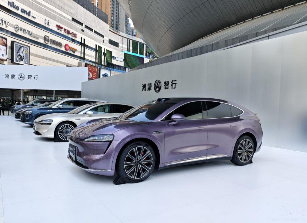 9�·��@������SUV ÿ��߂� ���R���|(zh��)��