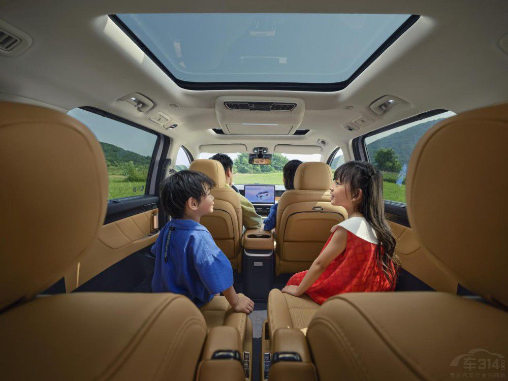 ������ƽ��������E8+ �ۃr(ji��) 23.28�fԪ����