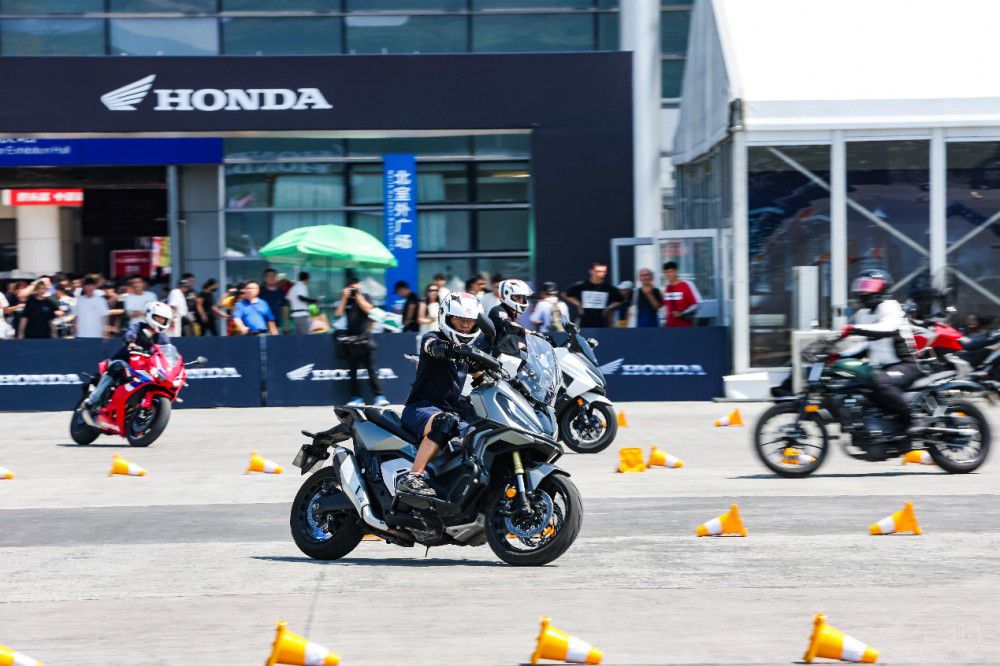 ��܇�� Honda ��2024�Ї�(gu��)Ħ����(hu��)�Ŵ�����