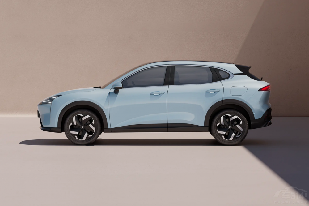 9月車市油電大混戰(zhàn) 都價格親民 實(shí)力不俗 9月車市油電大混戰(zhàn) 都價格親民 實(shí)力不俗