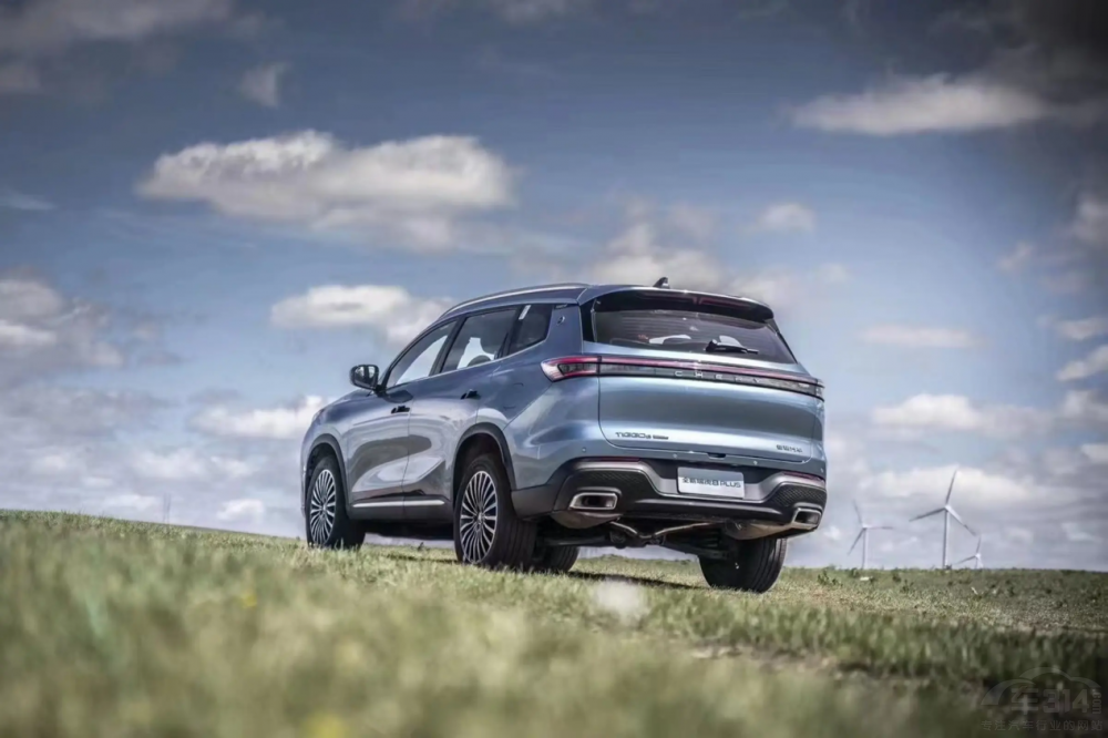 9月車市油電大混戰(zhàn) 都價格親民 實(shí)力不俗 9月車市油電大混戰(zhàn) 都價格親民 實(shí)力不俗