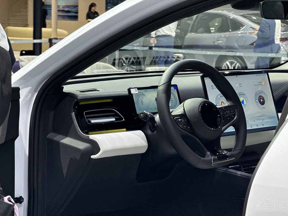 ����15�f���A(y��)�� �����ִ���g�߿Ƽ�܇��