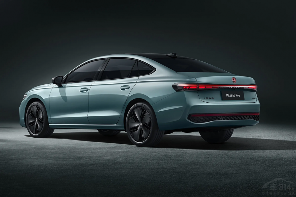 9月車市油電大混戰(zhàn) 都價格親民 實(shí)力不俗 9月車市油電大混戰(zhàn) 都價格親民 實(shí)力不俗