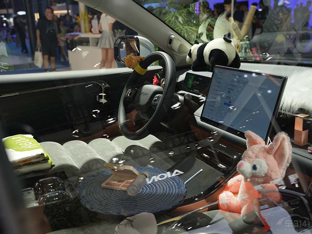 ����20�f������A���{  �@�׿�܇�ӱPһ��