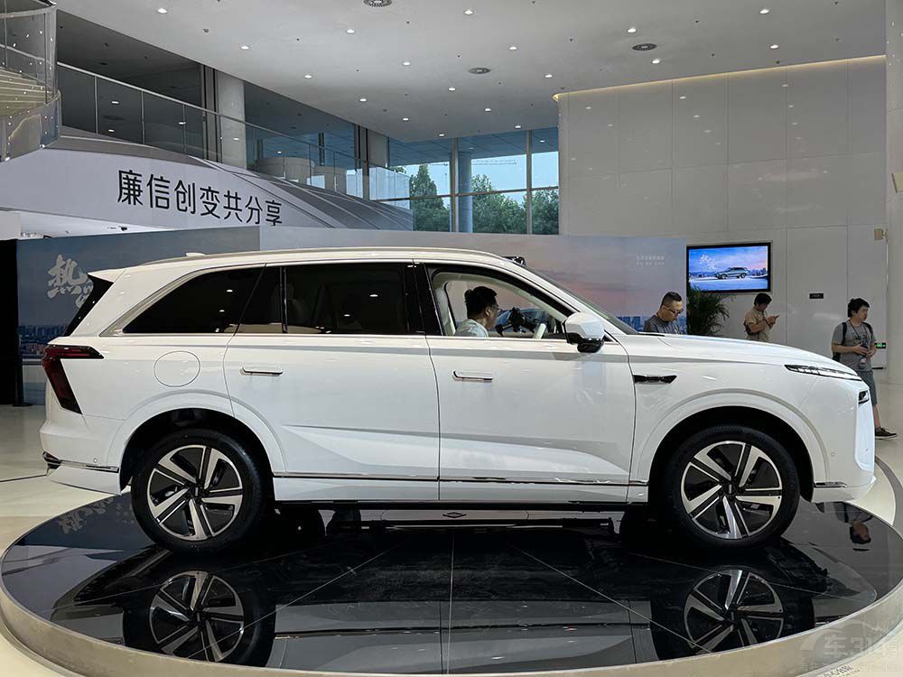 ��؛��(d��ng)�ԏ�(qi��ng)��SUV���𼼁����]���Y܇ɶ��