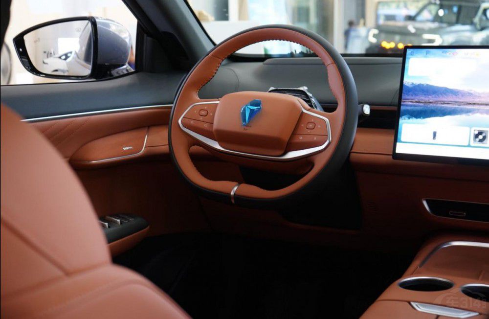 ��؛��(d��ng)�ԏ�(qi��ng)��SUV���𼼁����]���Y܇ɶ��