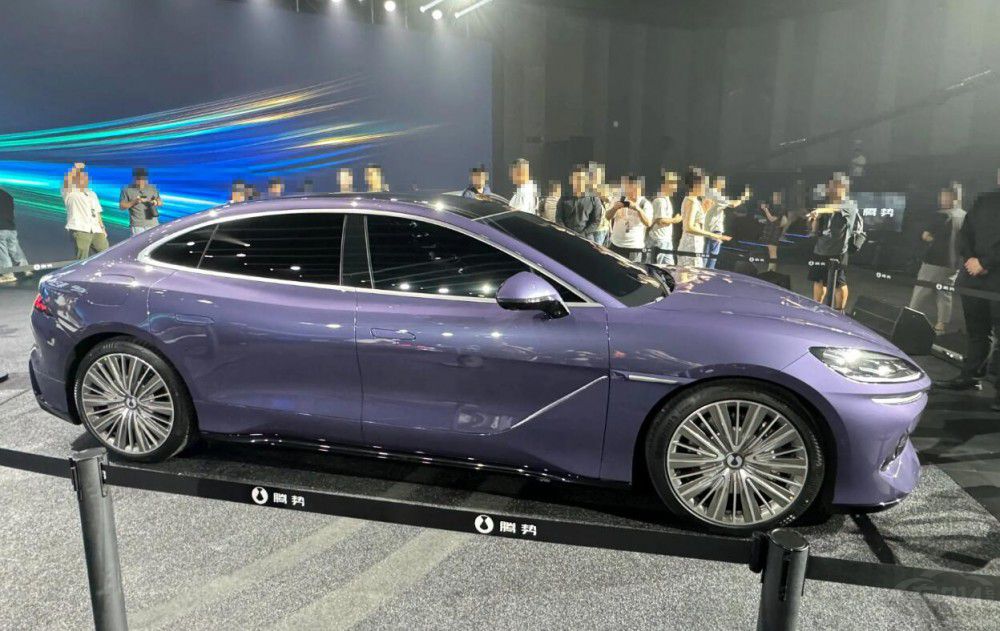 11���I�ܣ����t������v��С�i���񡰵ܵܡ�