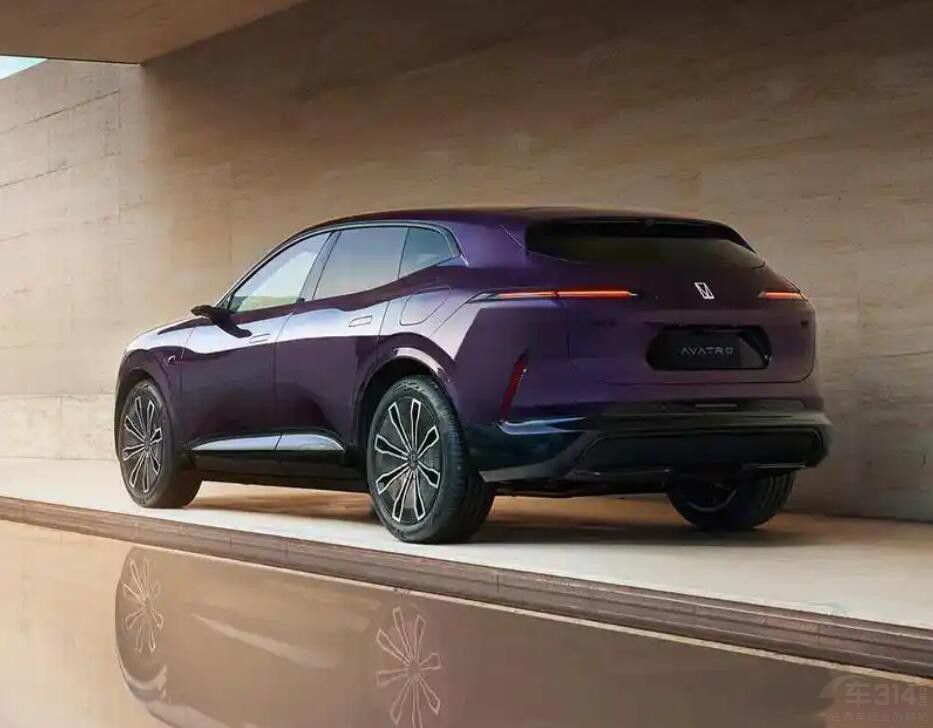 2�µ�������ƷSUV��ÿ��Ǽ��ú��x��