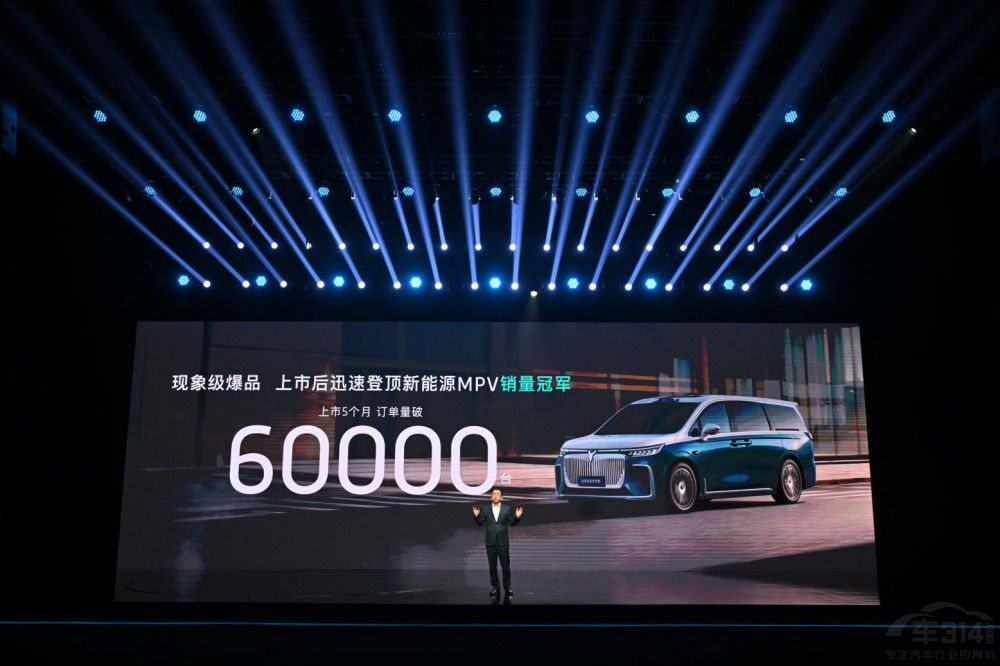 ���D�����Ǭ���棺�����{ƽ��(qu��n)�r������