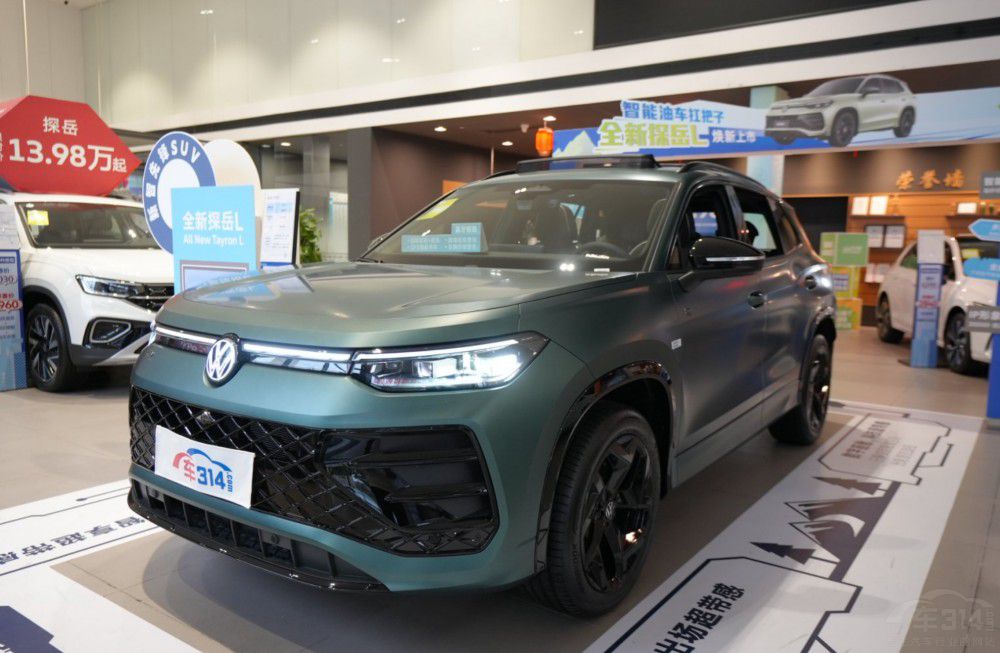 �@�׿����µ�SUV܇�����_(k��i)������(qi��ng)��������