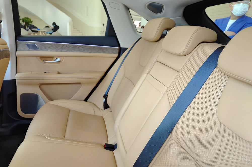 ���һ���߀�ǿ�������ʽ �A���ΰl(f��)AITO