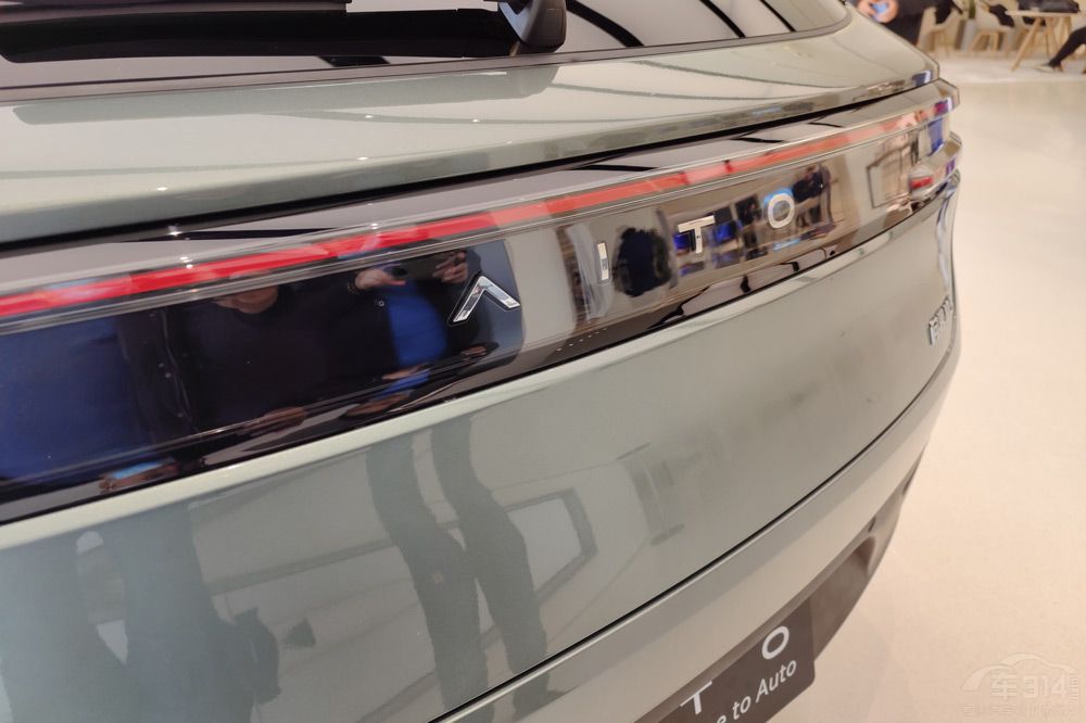 ���һ���߀�ǿ�������ʽ �A���ΰl(f��)AITO