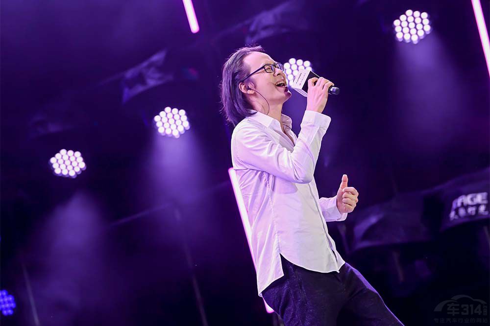 ����Ψ�I(xi��n)������ِ���(hu��) C5 X�I(l��ng)������(chu��ng)֮ҹ