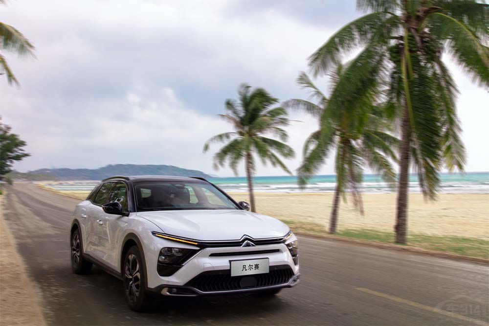 ����Ψ�I(xi��n)������ِ���(hu��) C5 X�I(l��ng)������(chu��ng)֮ҹ