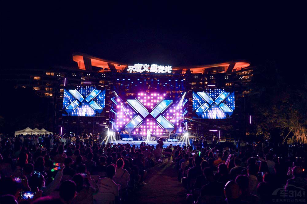 ����Ψ�I(xi��n)������ِ���(hu��) C5 X�I(l��ng)������(chu��ng)֮ҹ