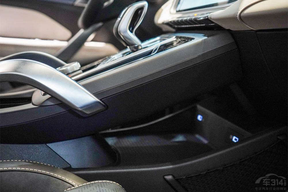 15�f�ԃ�(n��i)����SUV�P�c��UNI-T����һ�I