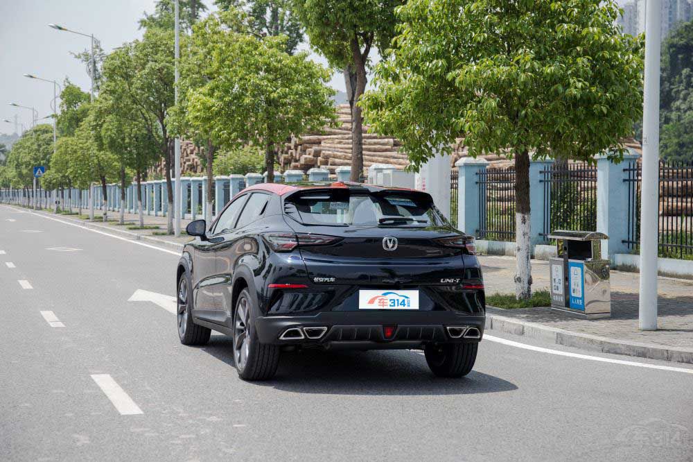 15�f�ԃ�(n��i)����SUV�P�c��UNI-T����һ�I