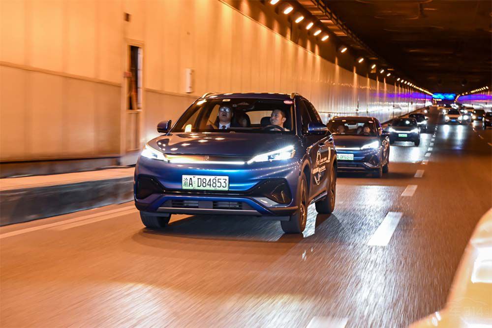 �ȁ���ԪPLUS�ؑc���� ÿ����ֻҪһë�X