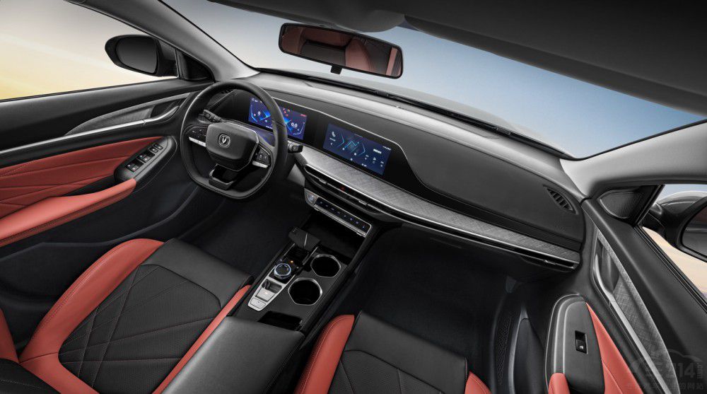 2022���݄�PLUS & 2022��CS35PLUS����