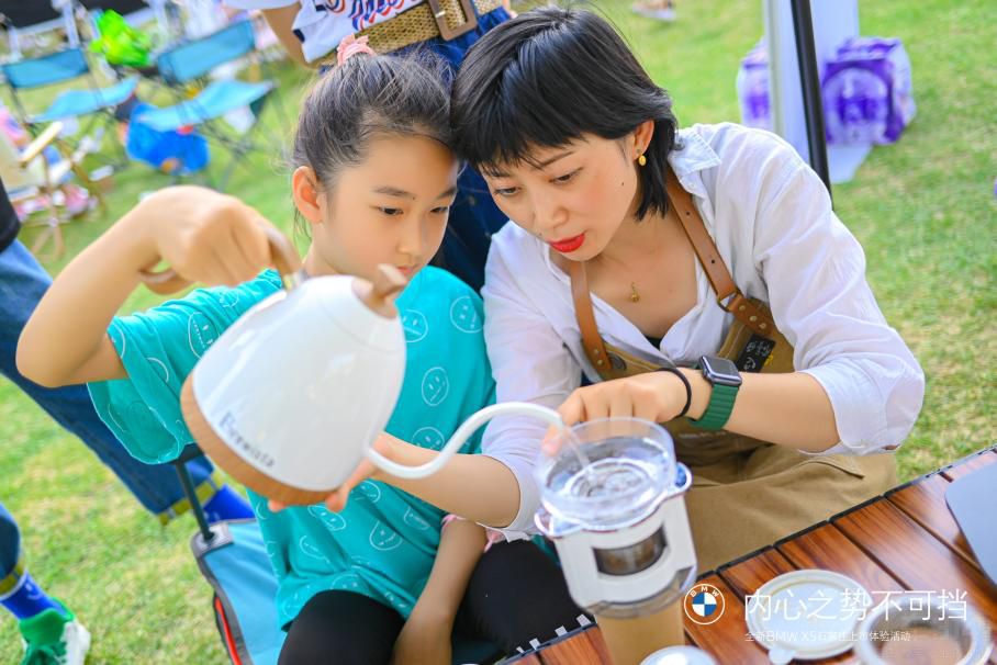 ȫ��BMW X5ʯ���f�����w�(y��n)���(d��ng)�A�M��Ļ