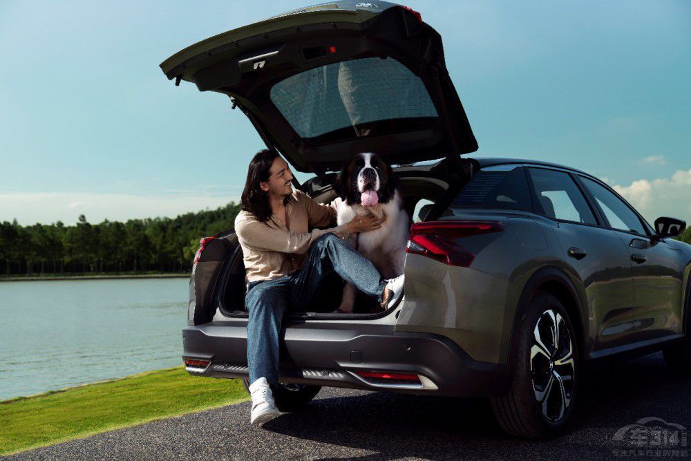 5���N������ ߅������������܇����^������