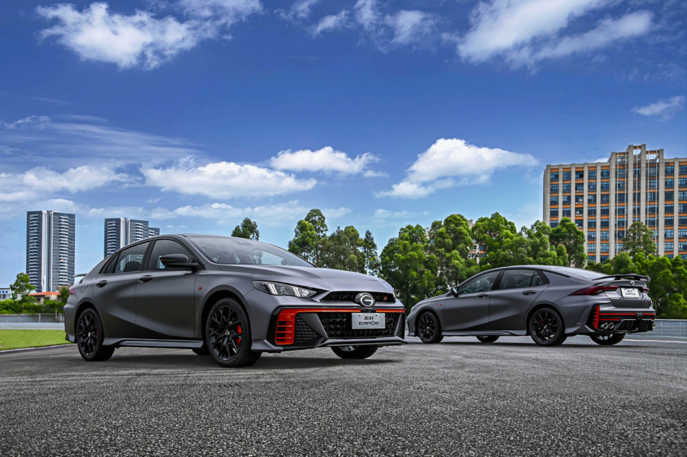 ���I(l��ng)�߶�ͻ�� GS8�p��ϵ�����(q��)��Ş������