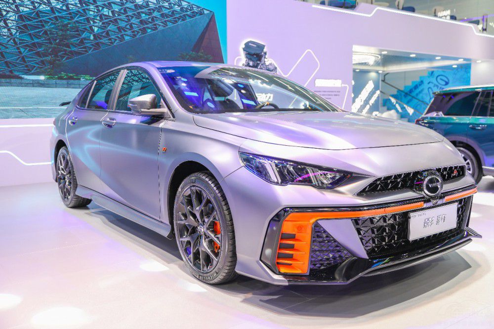 ���I(l��ng)�߶�ͻ�� GS8�p��ϵ�����(q��)��Ş������