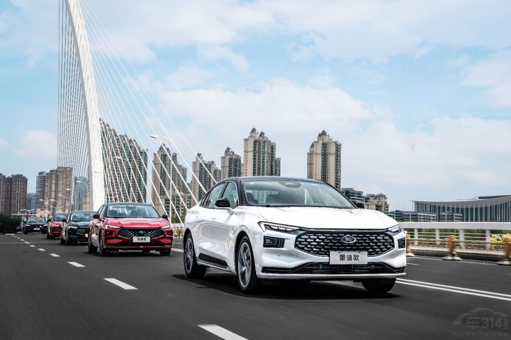 һ����������һ���ɵϚW�{(l��n)���{�ж࿿�V��